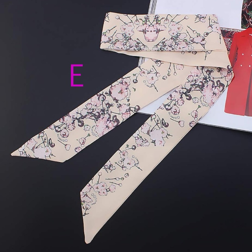 1 (one) Twilly Scarf • New In Package - Picture 6 of 8